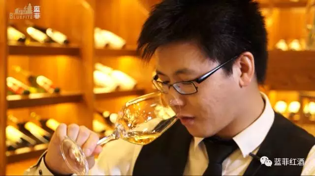 6個步驟，資深品酒師教你如何來品葡萄酒